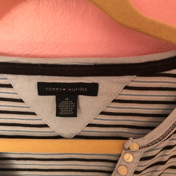 Tommy Hilfiger Striped Henley Size Medium - Picture 3 of 5